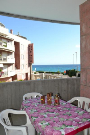 Window On The Sea Apartment